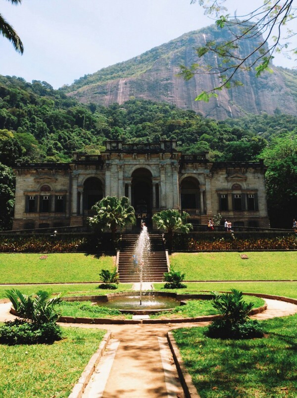 travel, amazing, mountain and green