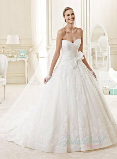 2015 wedding dress