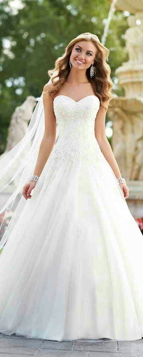 wedding dress, a line, fashion and sweetheart