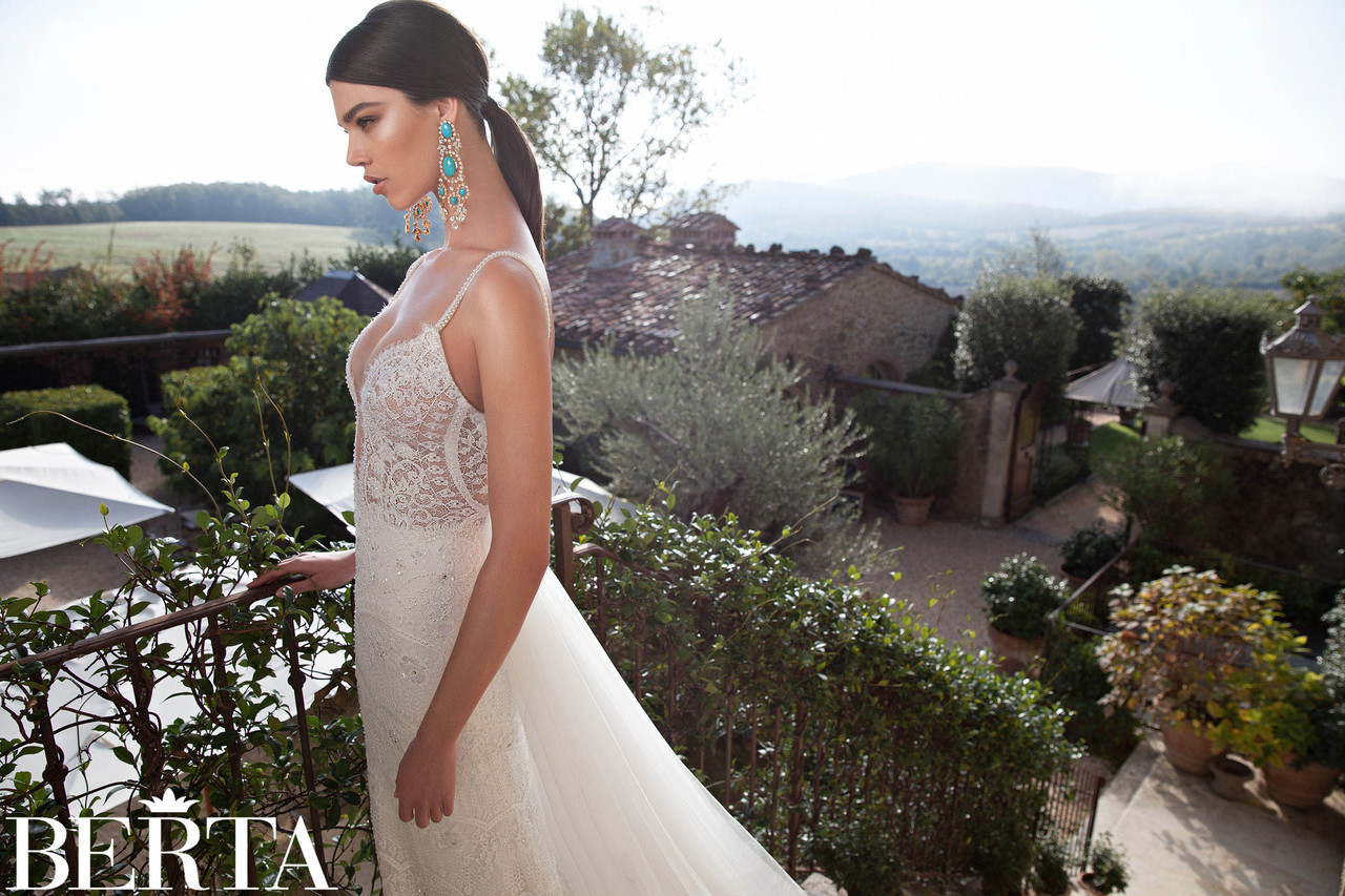 s s 2015, wedding dress, 15-18 and side 15-18