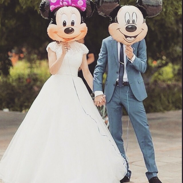 mickey mouse, love ❤, balloons and minnie mouse