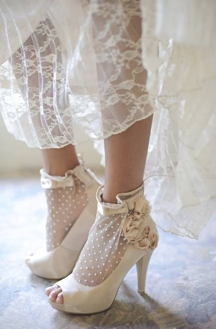 inspiration, romantic and wedding dress