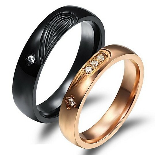 couple rings, engraved rings set, bridal rings set and engagement rings