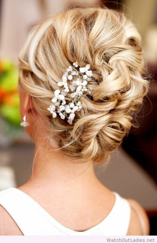 hairstyle, awesome accessories, celebrities fashion and beauty time