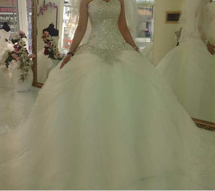 feminine, ivory, bridal and pearls