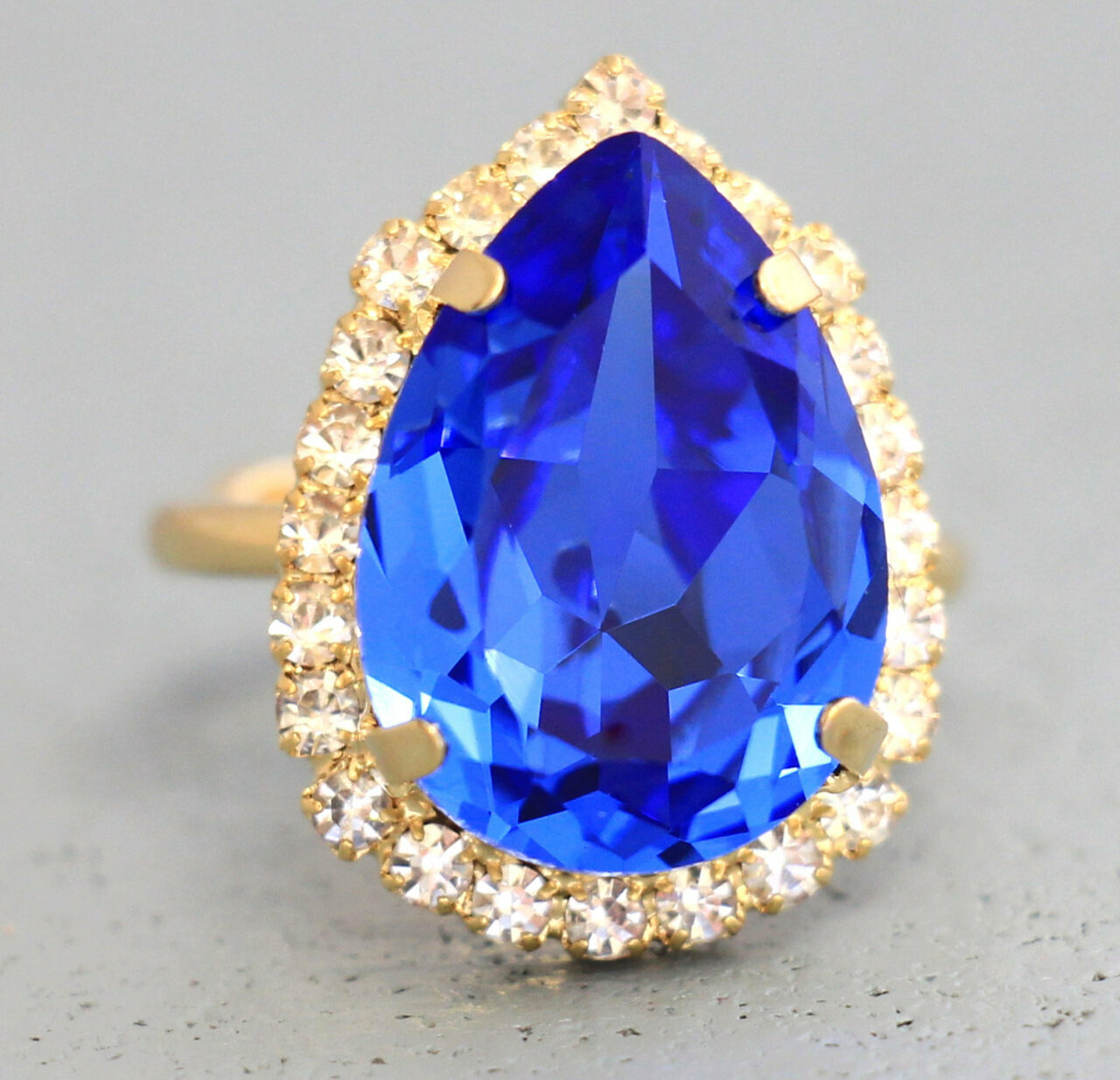 style, gift, bridal and blingbling