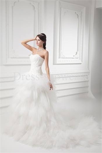 beautiful wedding dress, bridal wear and princess wedding dress