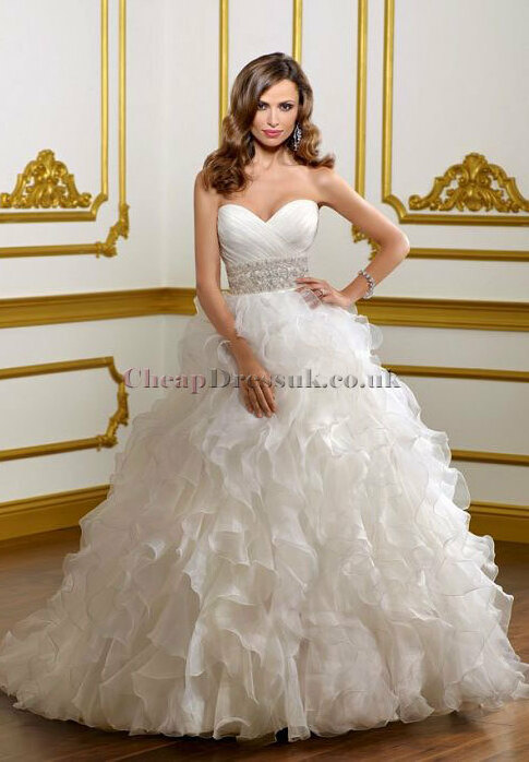 chapel dress, wedding dress, empire dress and sweetheart dress