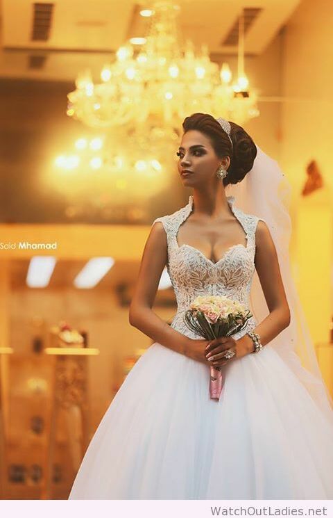 luxury wedding dress, marriage, fashion and beautiful bride