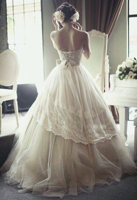 love, weddig dress and photography