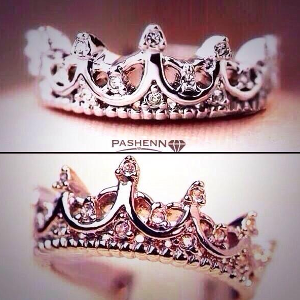 gorgeous ring, crown ring and wedding ring