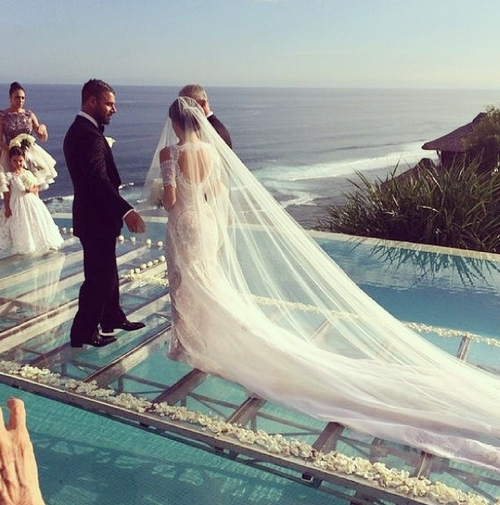 lace, ocean, fashion and bride