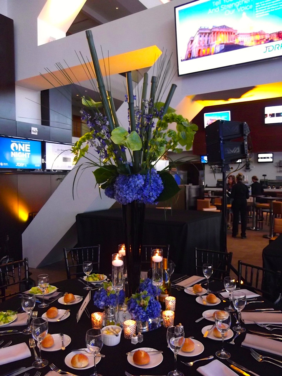 centerpiece, decor, flowers and party