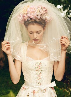 bride, goal and tradition