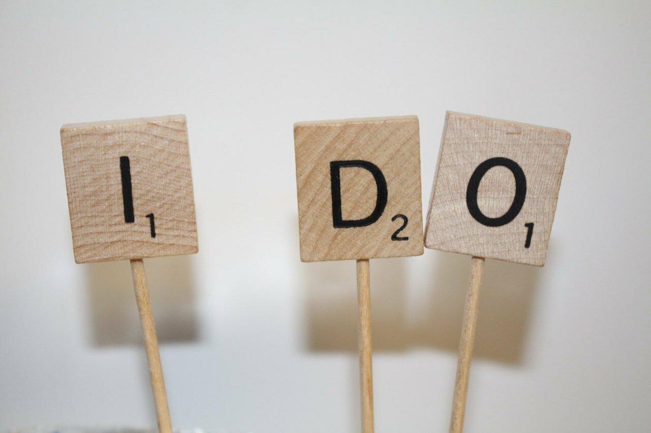 love cake toppers, I DO, hiding place boutique and cake bunting