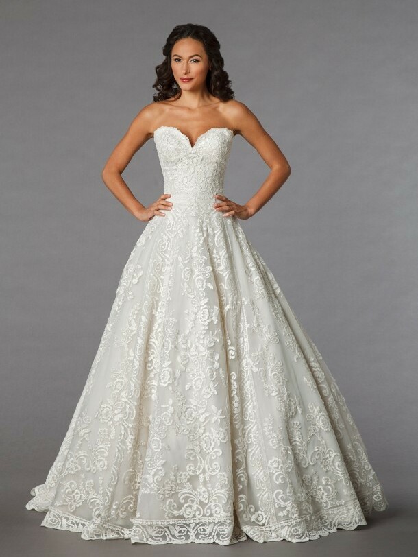 sweetheart and wedding dress