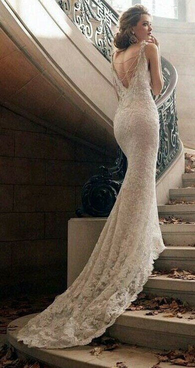 fabulous, lace dress and wedding gown