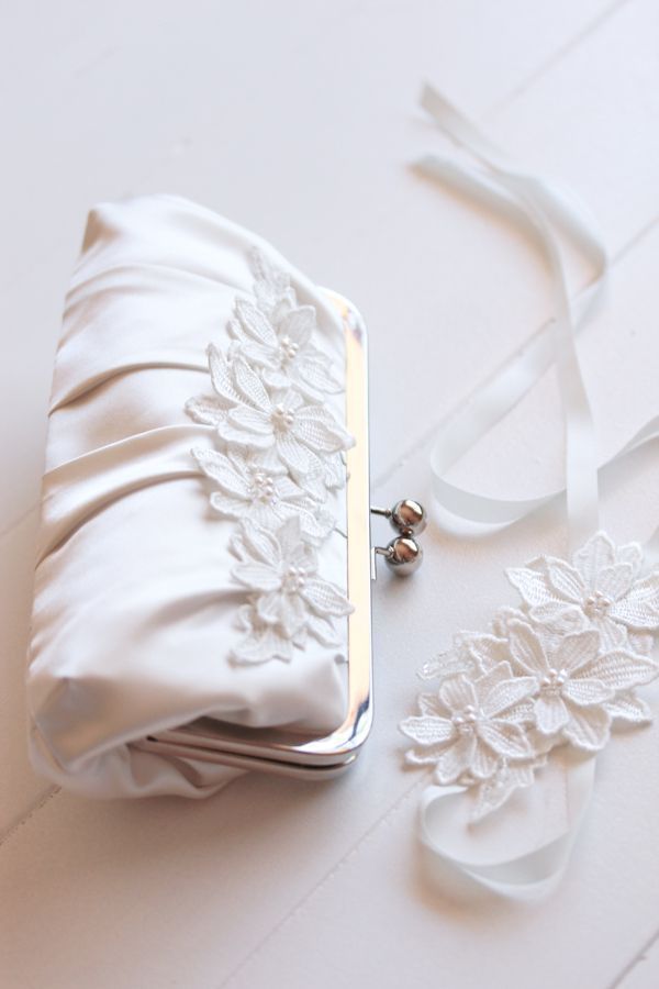 bridal, cute, feminine and vintage