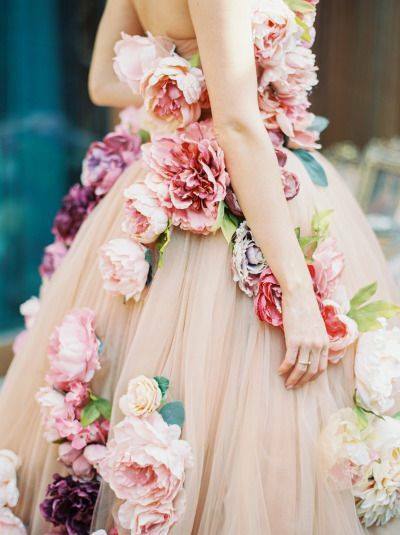 floral dress, gorgeous dress and floral wedding dress