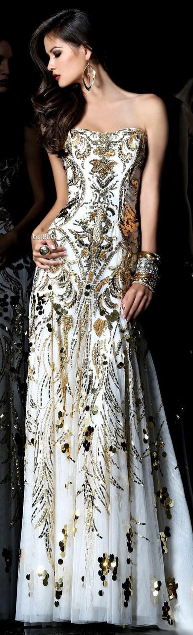 Prom, bridal and wedding dress