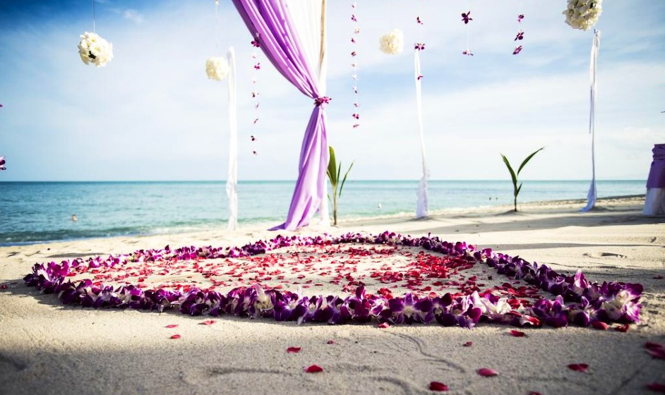 wedding day, tropical, beach wedding and decoration