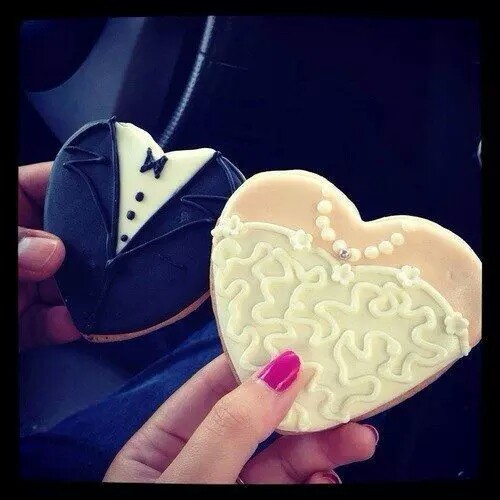 delicious, mr and mrs, classy and dessert