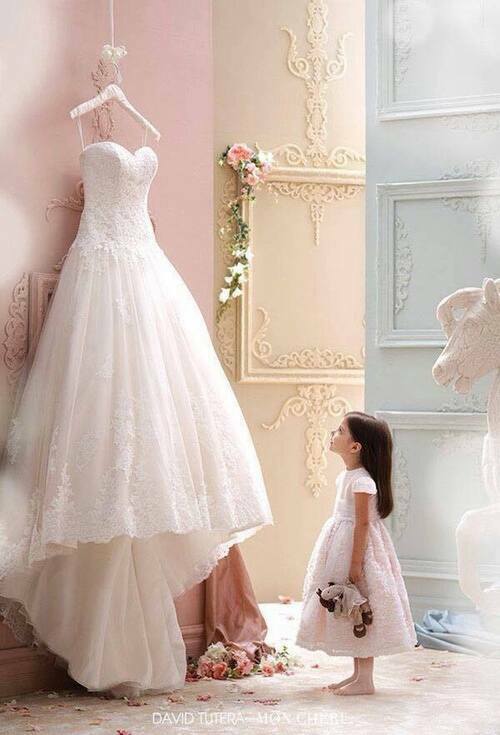 bride, beautiful wedding dress, princess and beautiful
