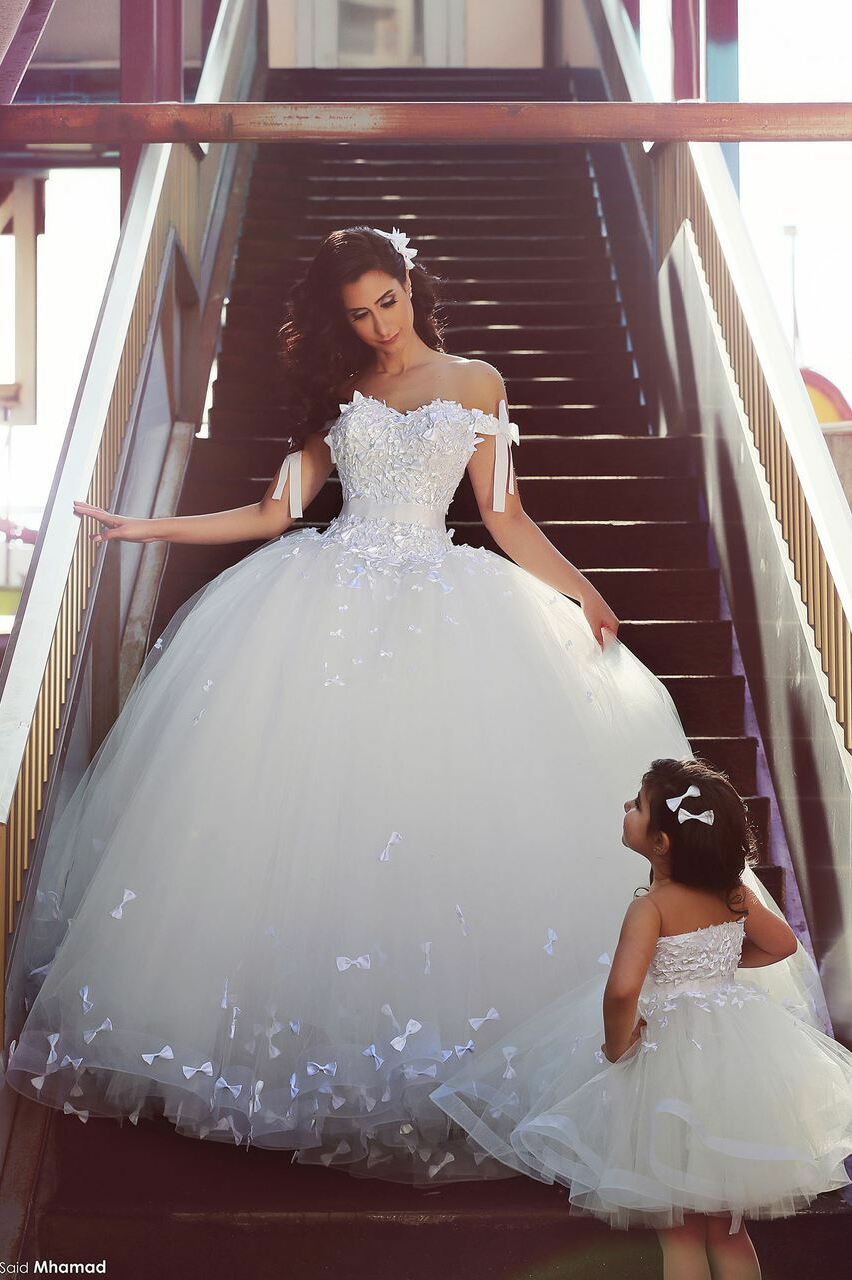 white, princesses and sisters
