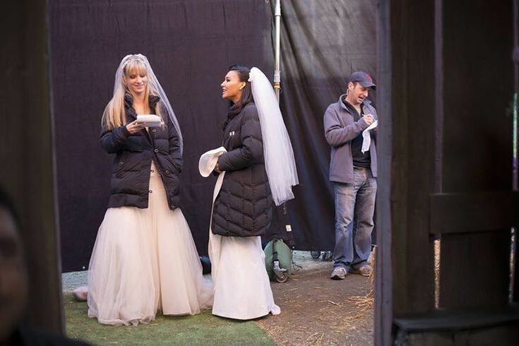 wedding dress, friends, naya rivera and frozen