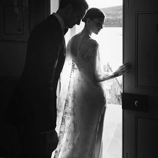 bride, classy and Carolina Herrera