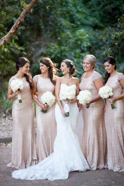 shimmery, bouquet and bride