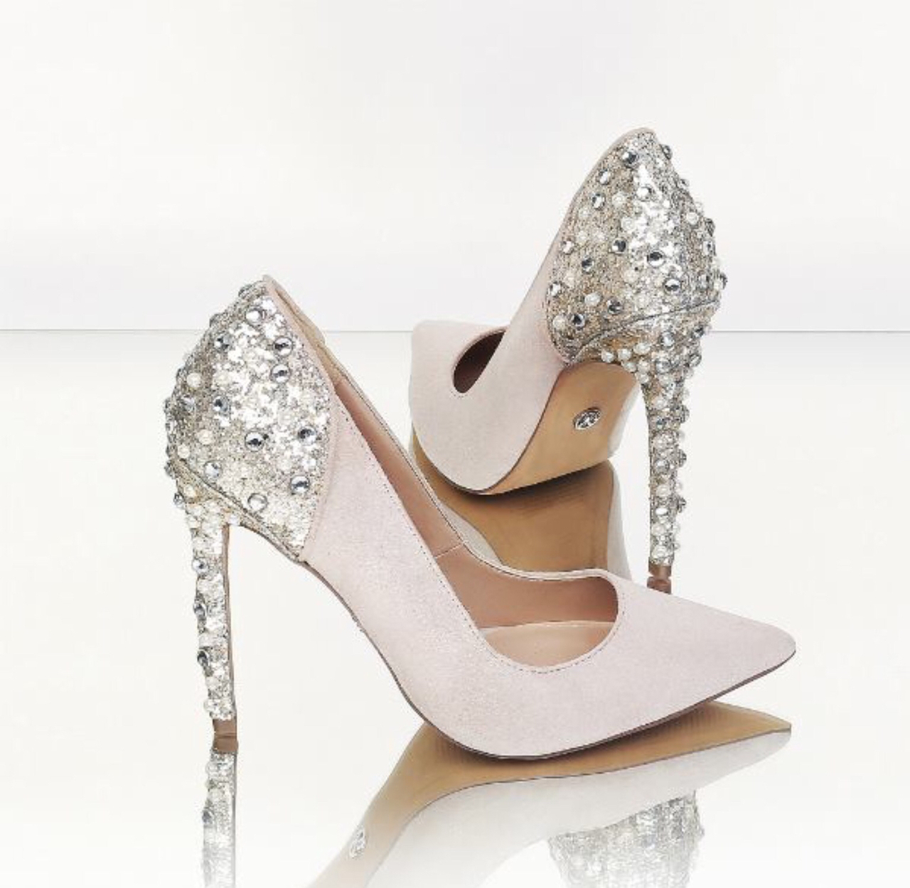 gold, pretty, glittery and shimmery