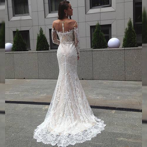 feed goals, white dress, want and rich