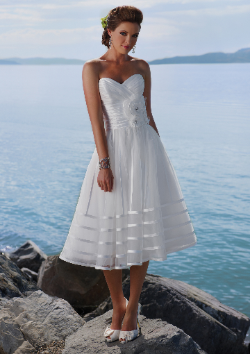 gorgeous wedding gown, wedding dress and elegant