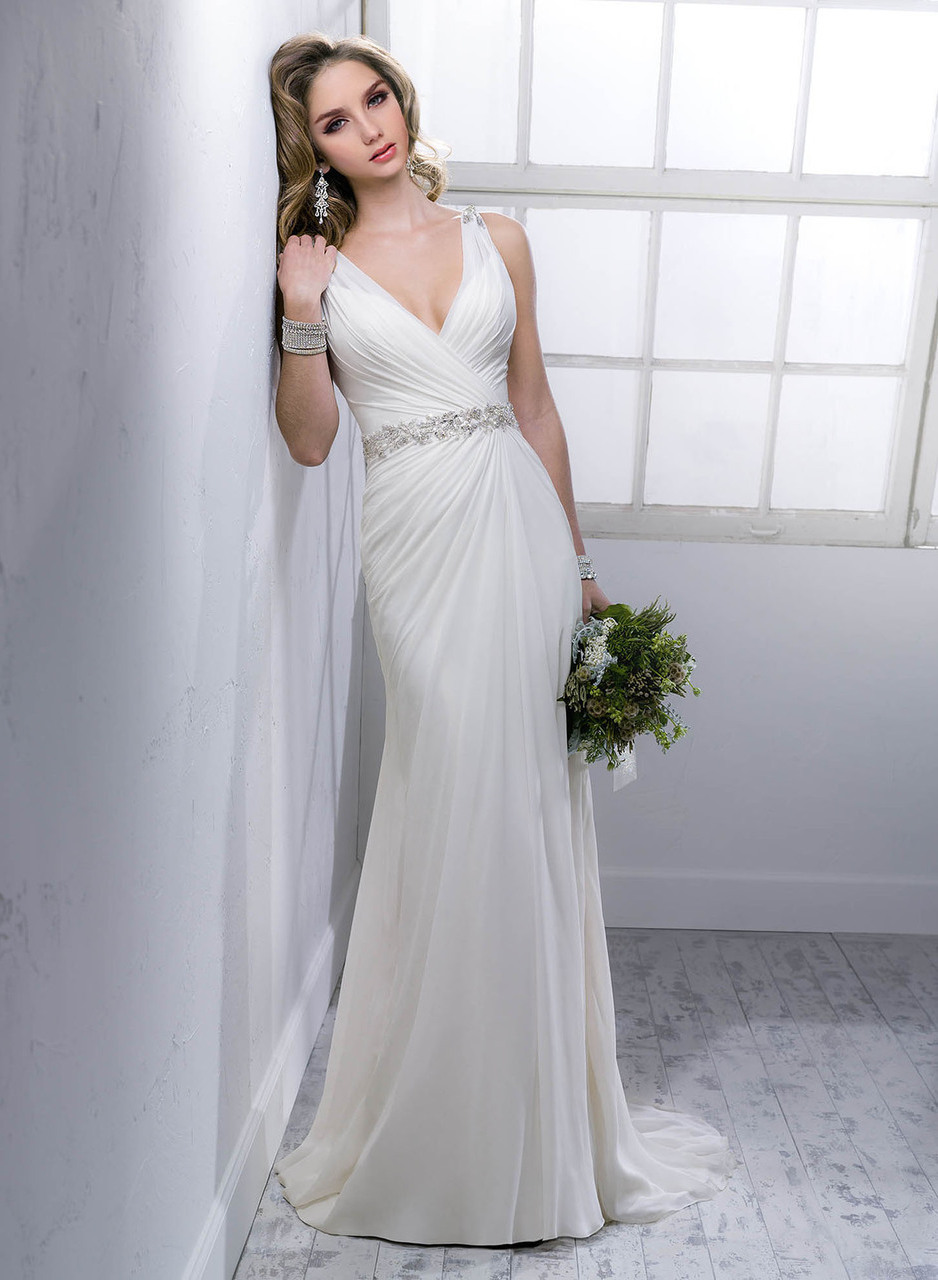 gorgeous wedding gown, wedding dress, wedding dresses and style