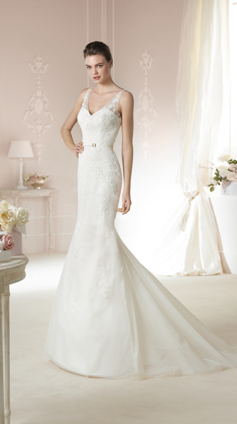 white one dabria and 2015 wedding dress