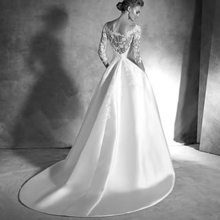 Pronovias, wedding gown and stunning