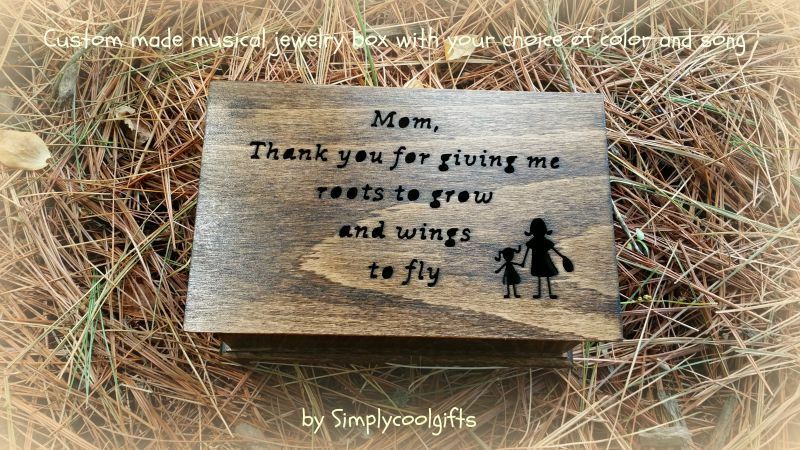custom music box, wedding favor and mother of bride