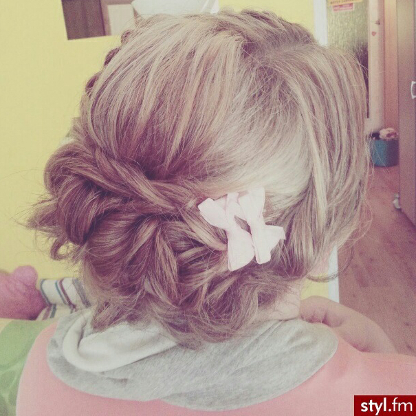 hairstyle, highlights, blond and lon hair