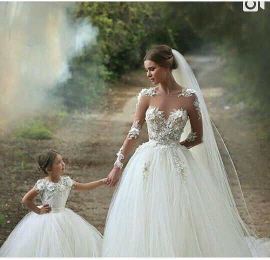 mother and daughter, style, dress and fashion
