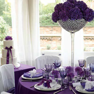 bride, purple wedding and groom.flowers