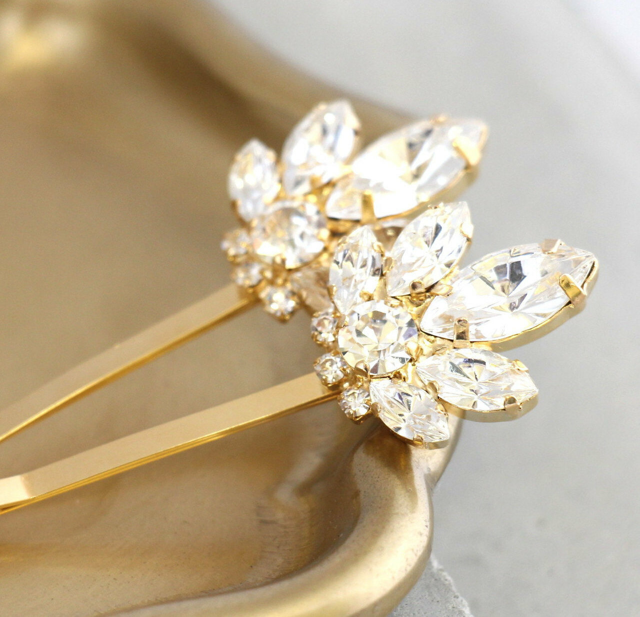 style, fashion, hair comb and bridal