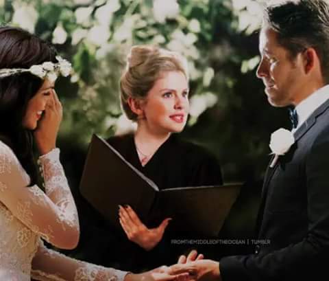 regina mills, marriage and tinkerbell