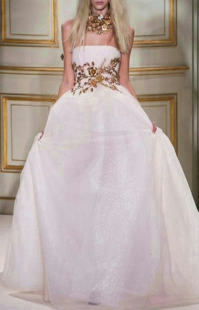 long dress, golden and wedding's ispiration