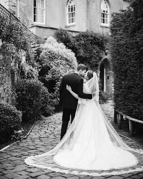 ️youtubers, tanya burr, wedding goals and jim chapman