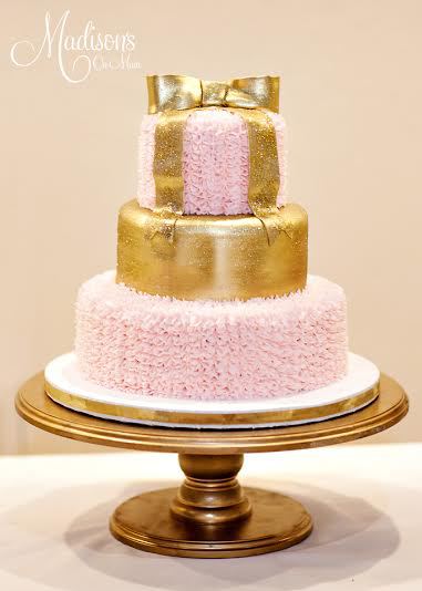 birthday cake, pretty cake and pink cake