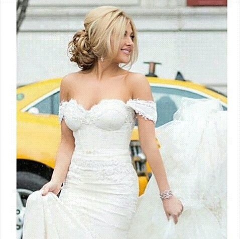 make-up, wedding dress, vjenčanica and lizzie liros