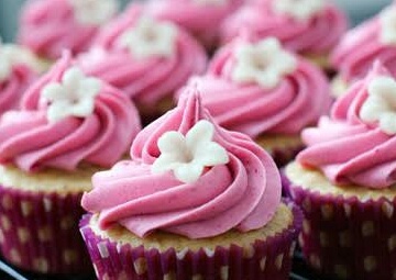 cakes, cupcakes and calligraphy