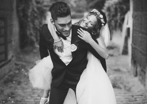 black and white, love and bride