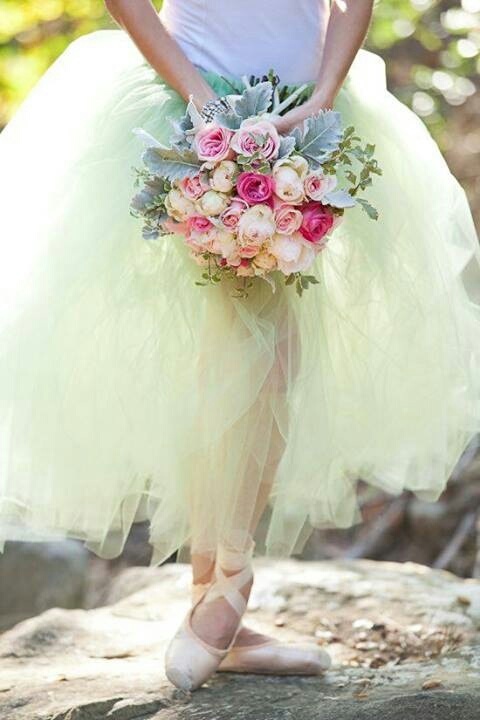 green dress, girl, roses and ballet shoes